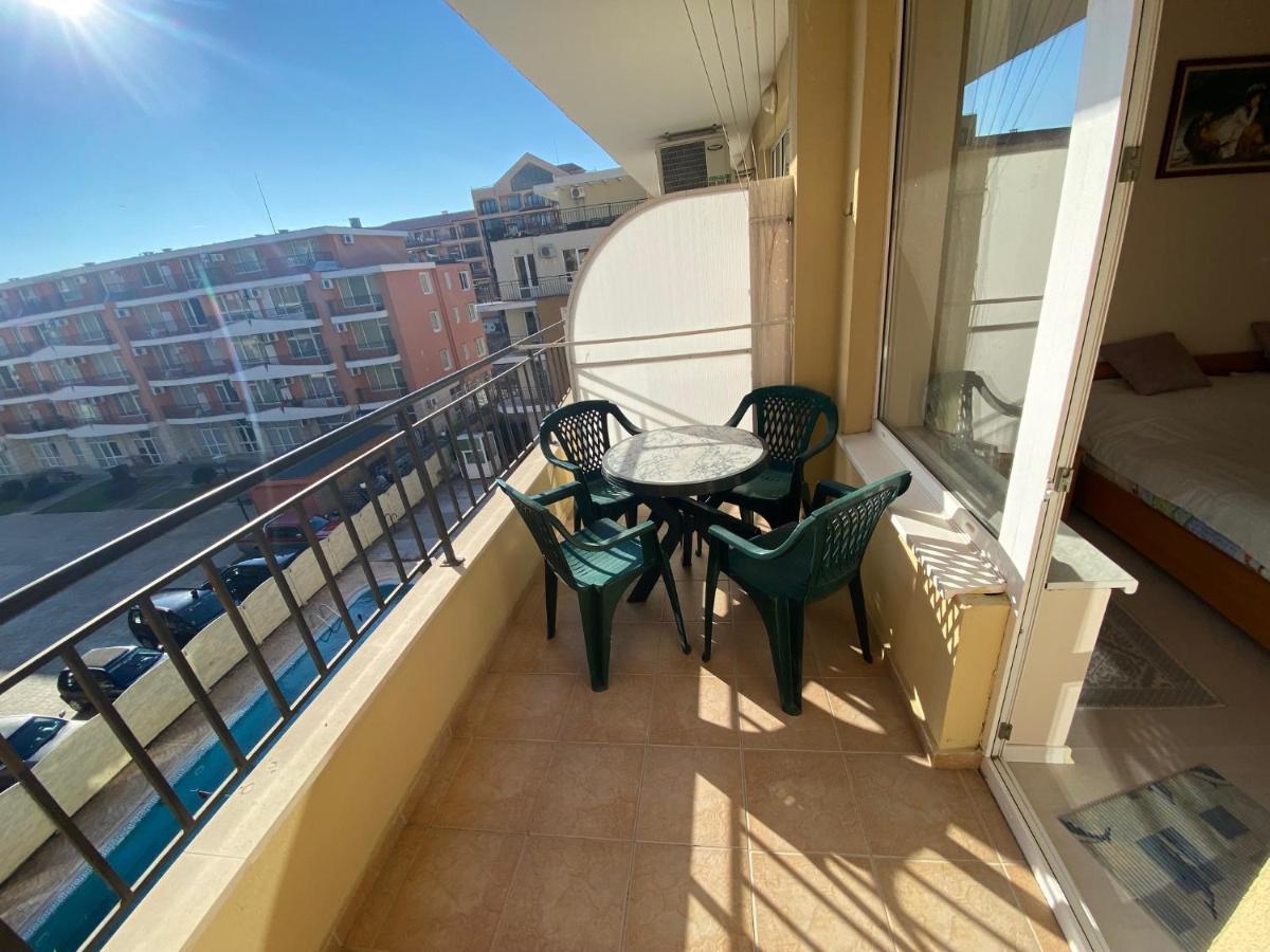 Blue Marine C16 Apartment Солнечный берег Экстерьер фото